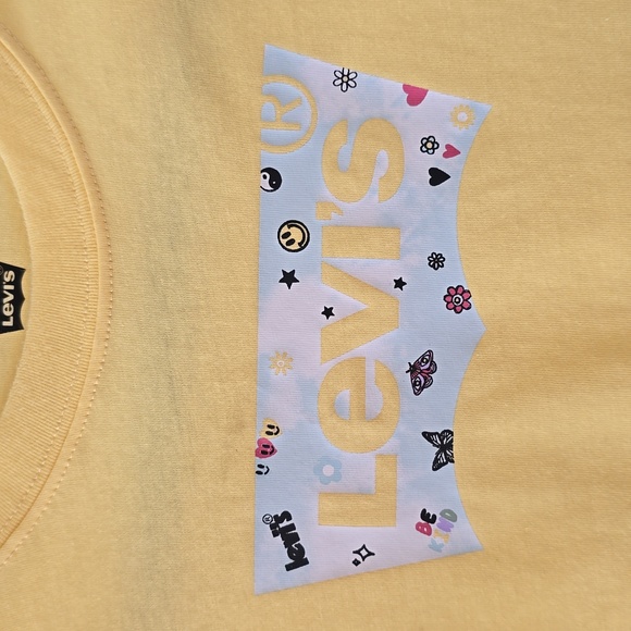 LEVIS BRAND GIRLS YELLOW SHORT SLEEVE TEE-SHIRT SIZE 6X - Picture 3 of 11